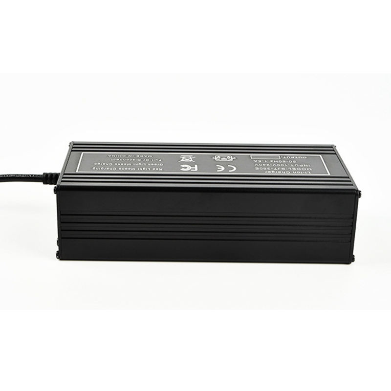 Chargeur rapide 60V 67.2V/5A p - 84V 20A Smart Charger avis et prix